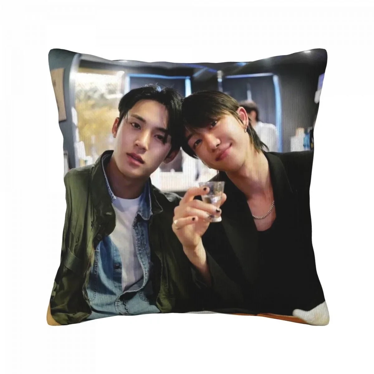 Korean 17 MINGYU Magazine Cove - đánh giá và giá Korean Lifestyle Magazine